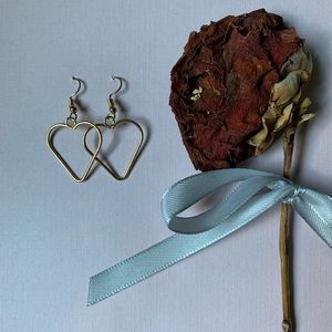 Gold Heart Shaped Earring